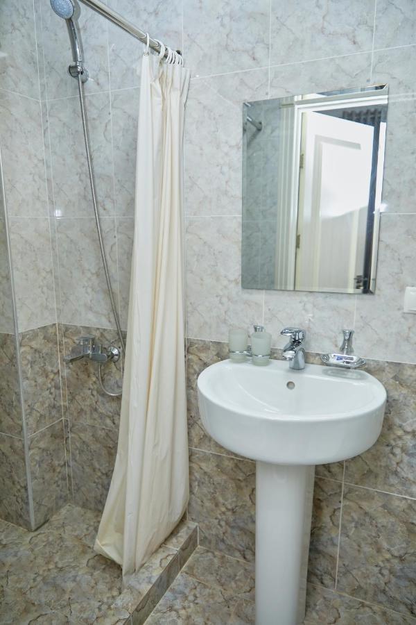 Hotel Muqaddas Samarkand Exterior photo